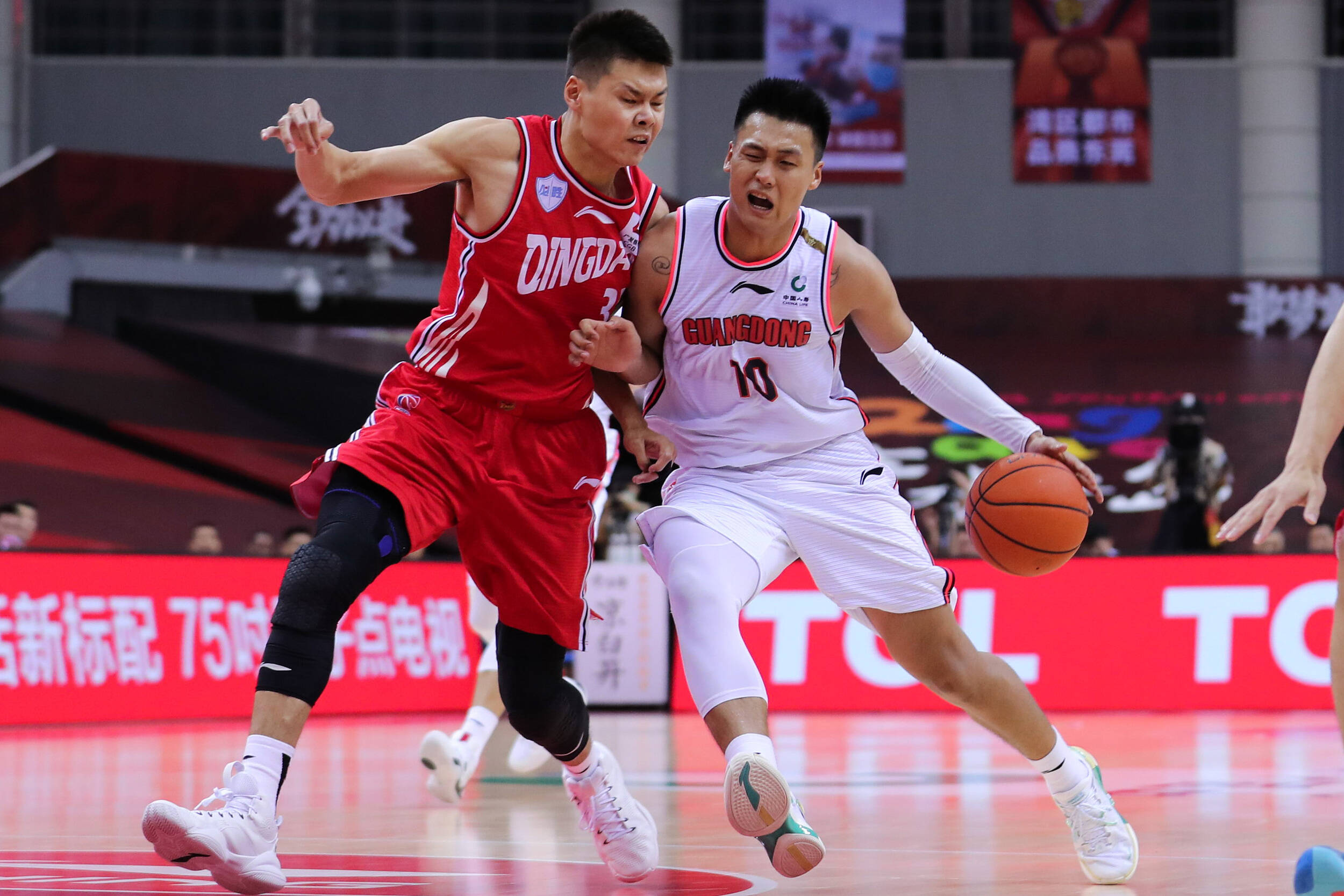 九游登录入口-拉齐奥训练开放日，今晚门线救险引欢呼，中超在即，数据趋势出现新变化(迪马济奥图多尔将成为拉齐奥新任主教练)