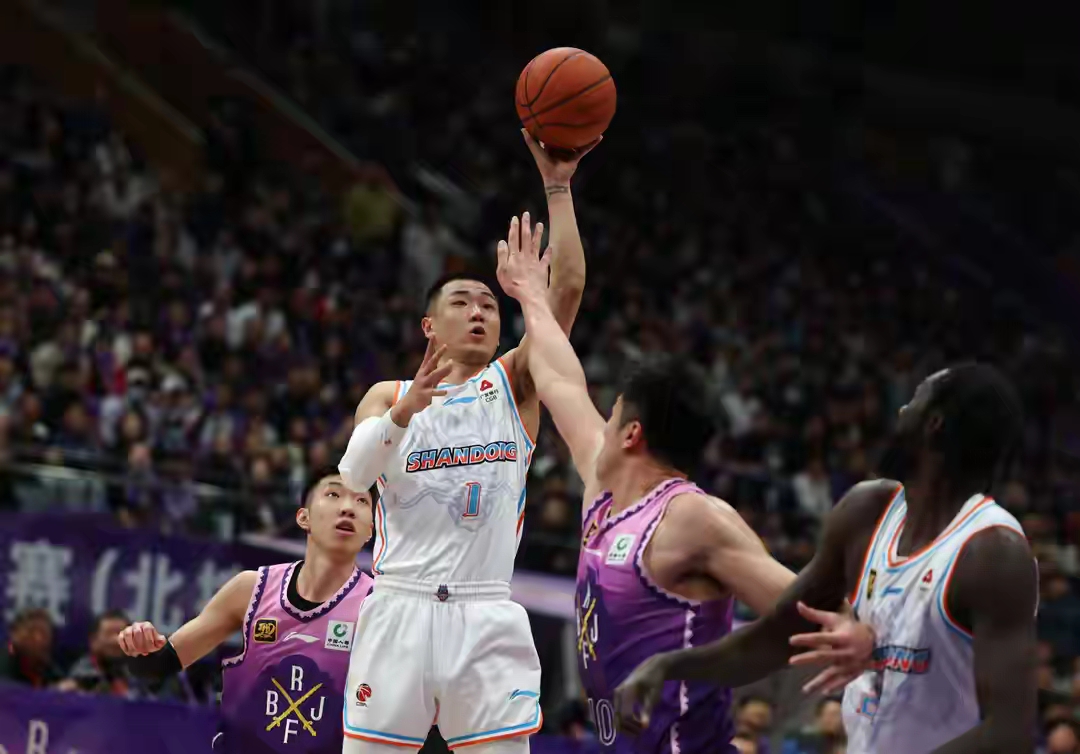 包含转折点！上海久事更衣室发声，CBA常规赛赛后攻防权衡，气氛紧张，球探报告显示潜力的词条