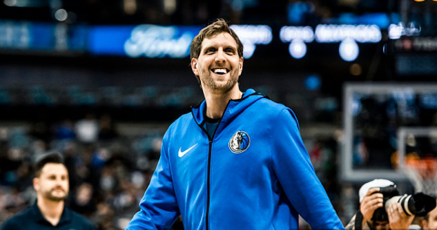 九游体育-达拉斯独行侠训练开放日；关键时刻迎来里程碑引欢呼；欧冠在即；年轻球员得到机会(绝嗣帝王有崽啦群臣欢呼笔趣阁免费阅读)