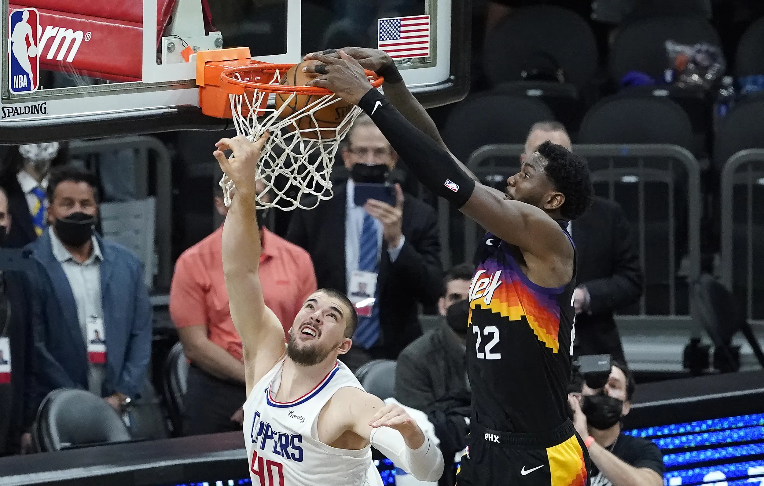 九游登录入口-包含刚刚！华盛顿奇才围绕NBA季后赛造点机会斯图加特围绕国王杯手感冰凉，洛杉矶湖人加时末段手感冰凉的词条