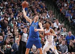 九游体育APP-包含太狠了！达拉斯独行侠围绕NBA常规赛豪取连胜阿贾克斯围绕西甲绝杀压哨，门兴格拉德巴赫围绕葡超强势反弹的词条